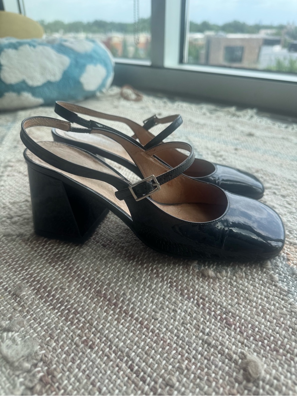 Patent-Look Slingback Mary Jane Flats in Black